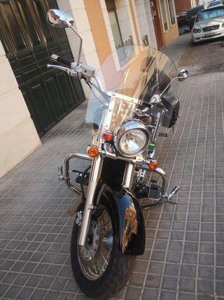 SUZUKI INTRUDER 800