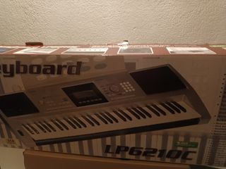 Teclado Electrónico 