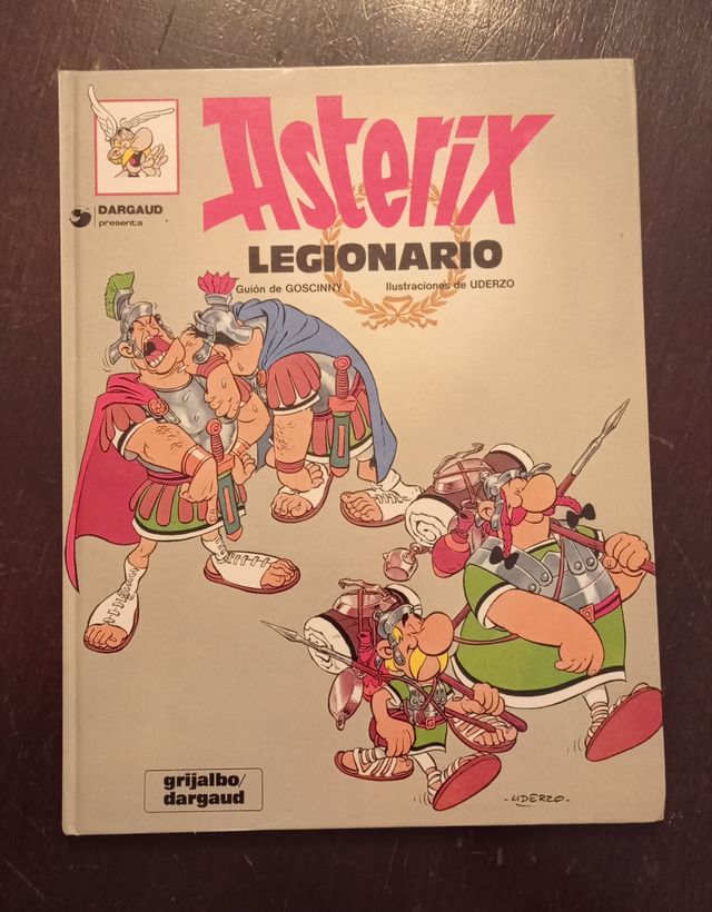 Lote de 6 cómics de Astérix