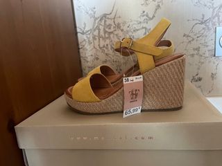Sandalia cuña piel 38 nuevas