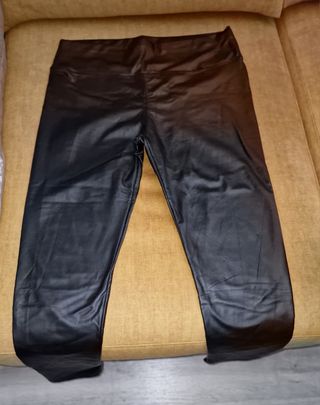 pantalon cuero