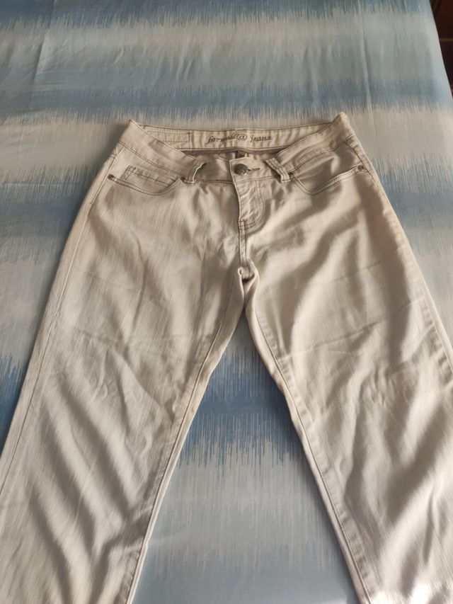 Pantalón talle bajo