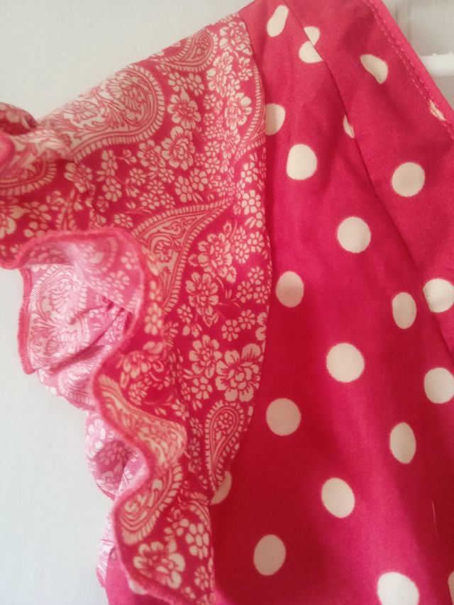 bata rociera de flamenca