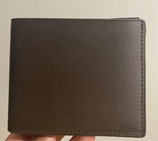 cartera de piel marron sin uso