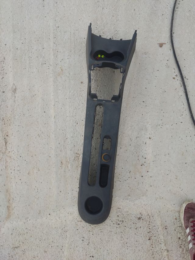 Consola renault clio 3