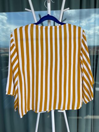 CAMISA DE RAYAS AMARILLAS Y BLANCAS