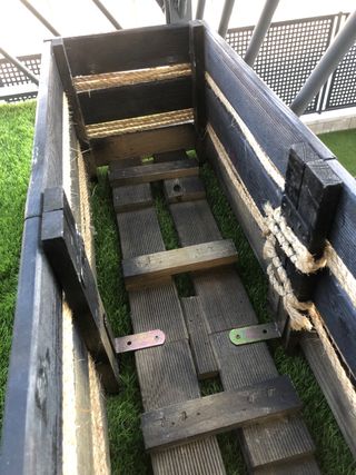 Jardinera madera hecha a mano