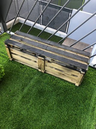 Jardinera madera hecha a mano