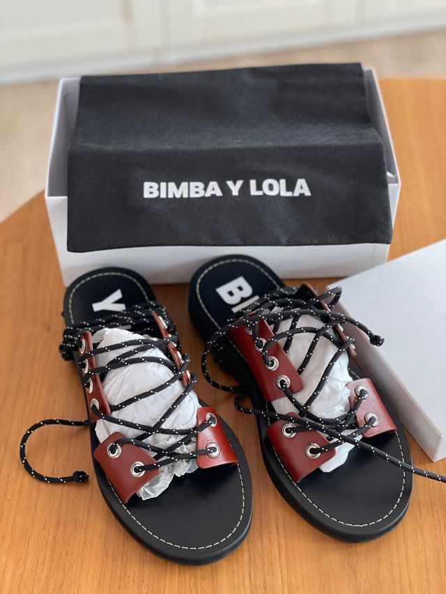 Chancla Plataforma Chanclas Negras Bimba Y Lola Sandalias Cordones
