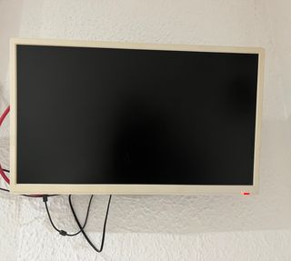 TV LED 24”