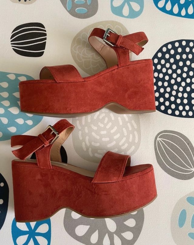 Bolso y sandalias Pull&Bear 