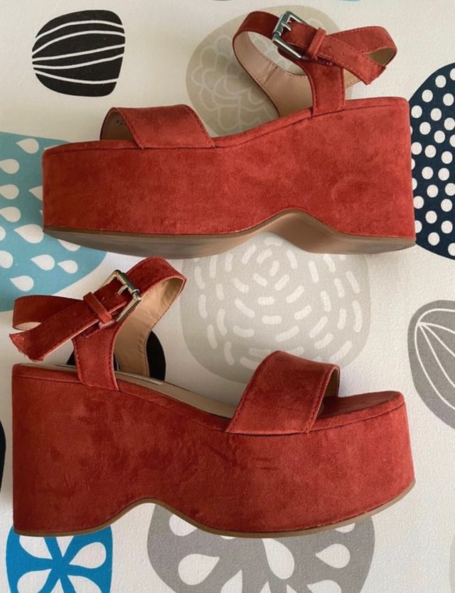 Bolso y sandalias Pull&Bear 