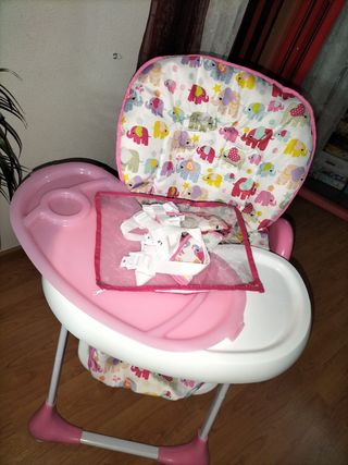 Trona  plegable con ruedas