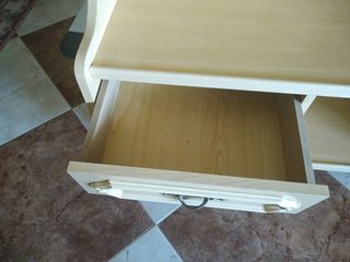 mueble de televisión salón comedor con ruedas clar