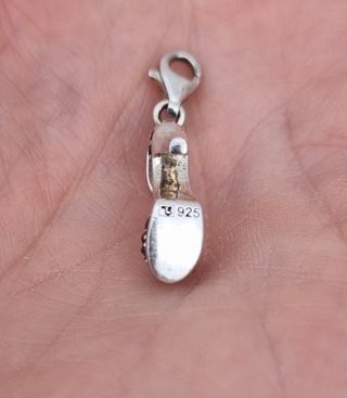 Charm circonitas negras THOMAS SABO.