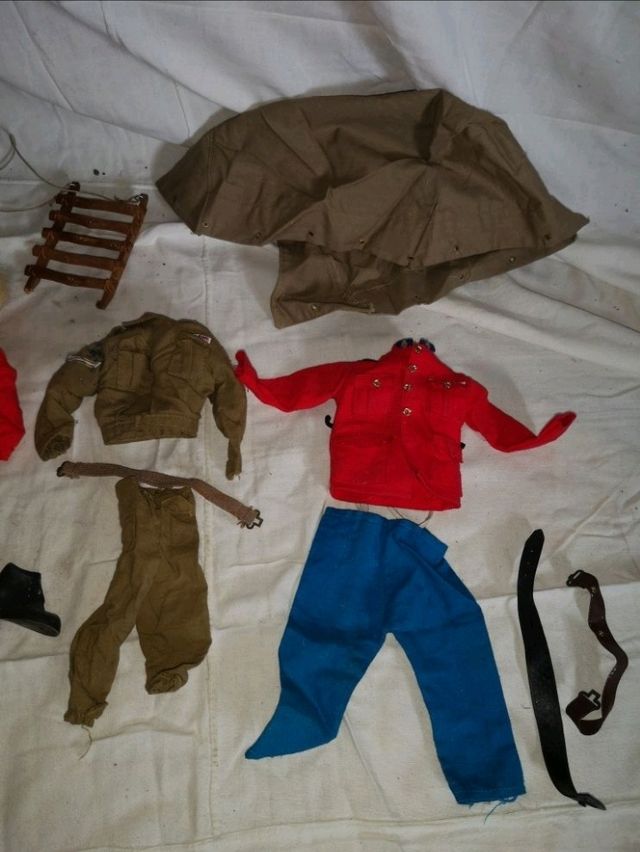 Vecchi abiti Geyperman