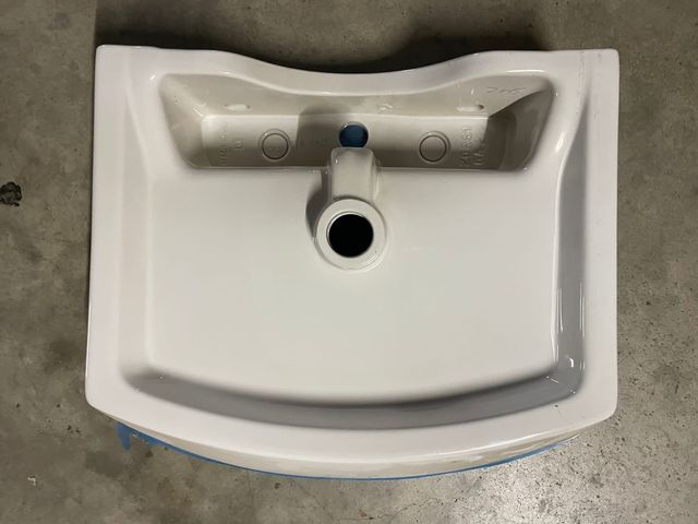 Lavabo HALL de Roca, nuevo