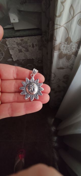 Colgante de plata 925 mls Sol 🌞de la suerte