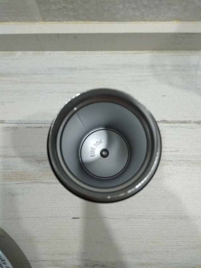 Thermos per bevande non utilizzate