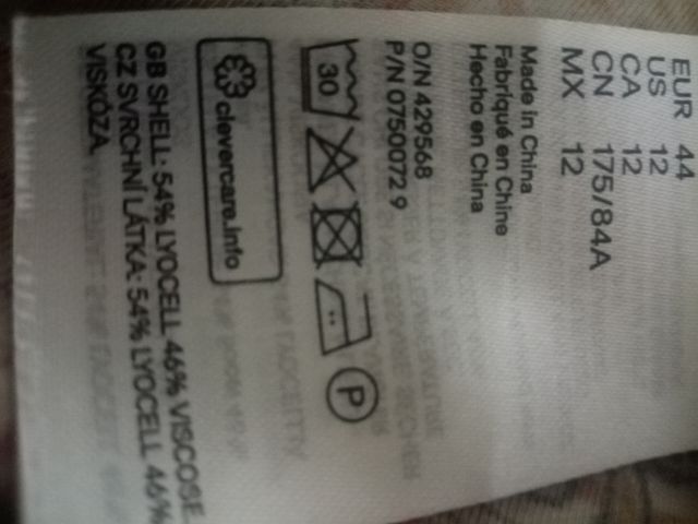 Pantalón corto marrón y beige