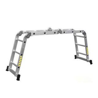 Escalera de aluminio multiusos. 4 x 3 peldaños