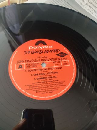 VINILO GREASE MEGAMIX