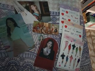 Set WSJN/Cosmic Girls