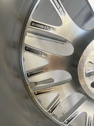 JUEGO LLANTAS 19 PULGADAS ORIGINAL RS AUDI BBS