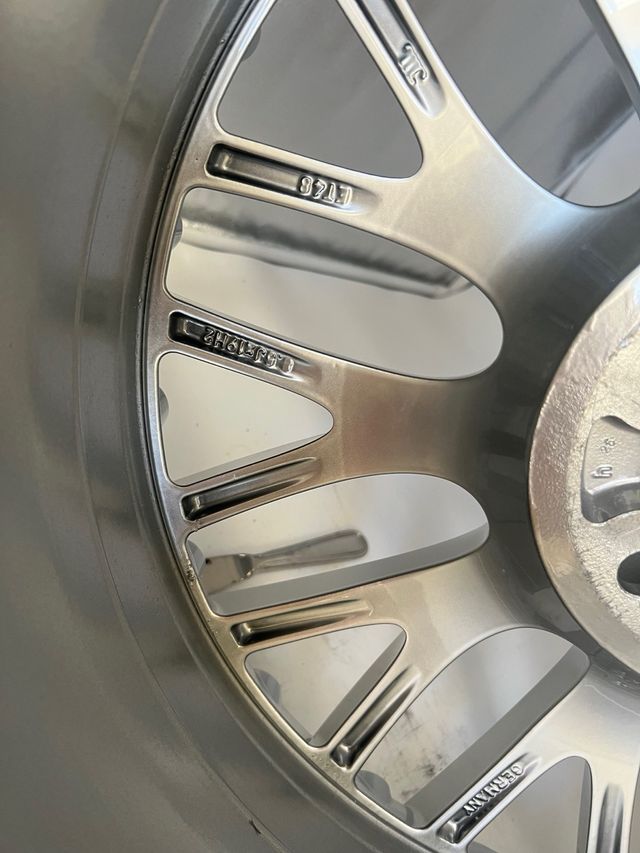 JUEGO LLANTAS 19 PULGADAS ORIGINAL RS AUDI BBS