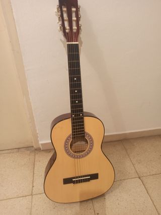 Guitarra infantil