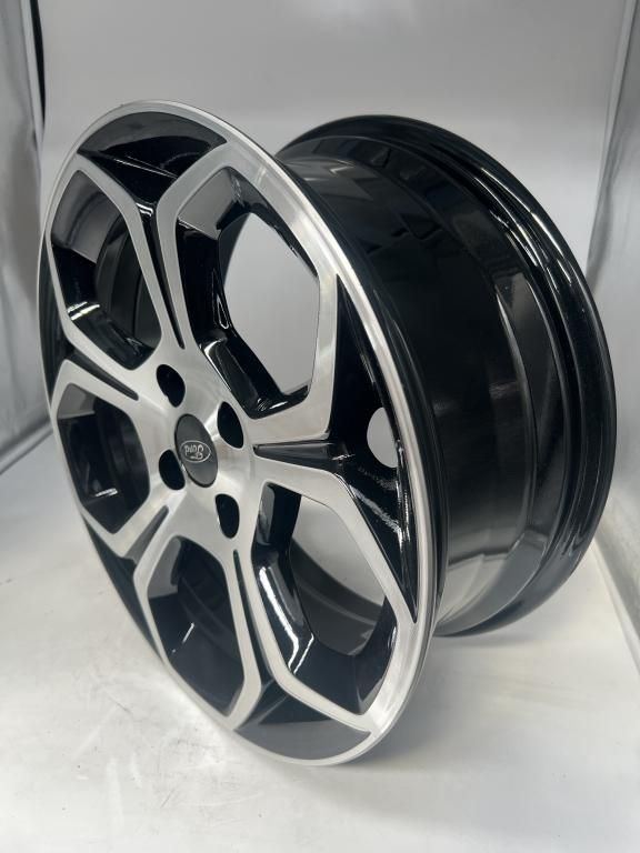 juego llantas 17  pulgadas originales FORD 4x108