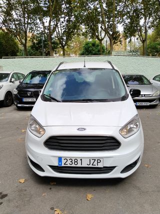 Ford Tourneo Courier 2016