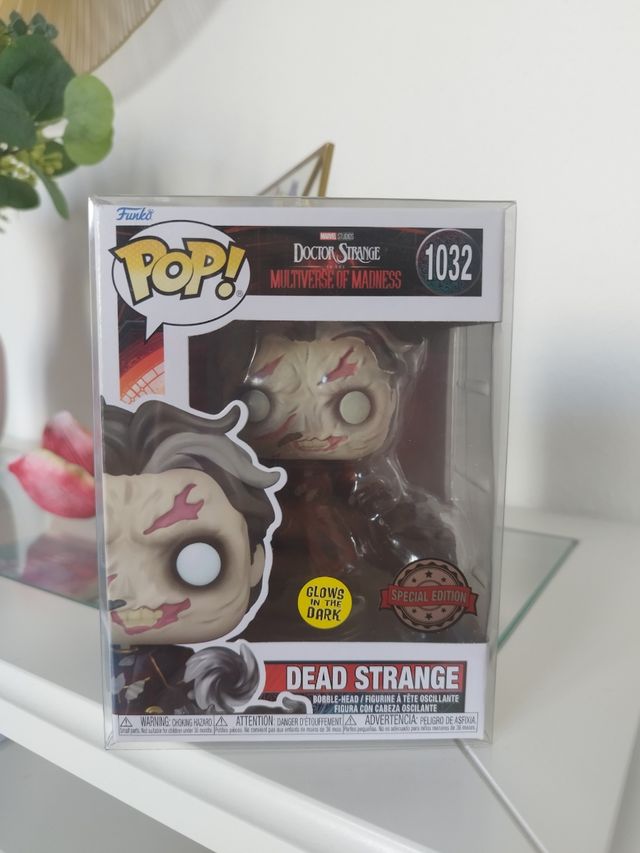 Funko Pop Dead Strange glow 1032
