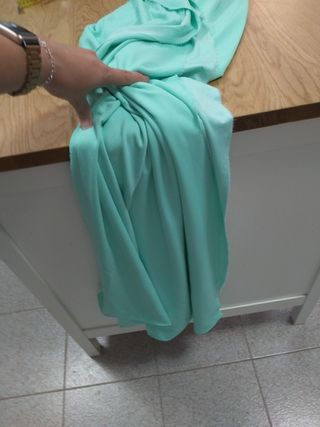 Crepe satén elástico verde menta