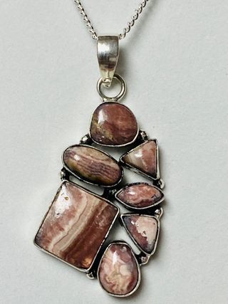 Colgante de rodocrosita + cadena plata de ley 925