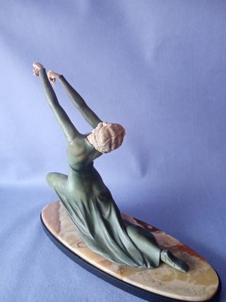 Escultura Art Deco