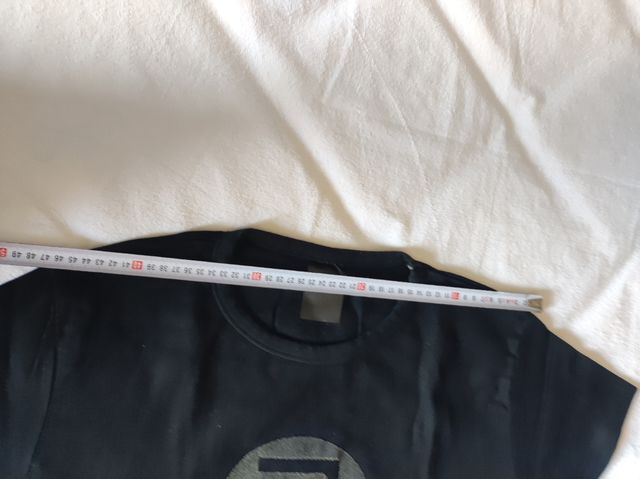 Camiseta negra elástica. RG512. Talla L