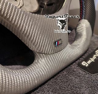 Volante BMW E90 e92 e93 fibra carbono en stock
