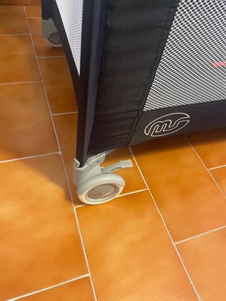 Cuna de viaje plegable