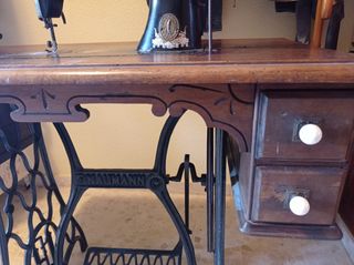 Máquina de coser antigua