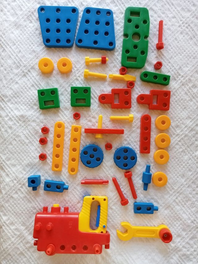 Juguete Bricco Móvil de marca Chicos