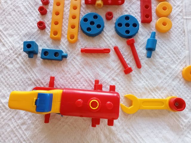 Juguete Bricco Móvil de marca Chicos