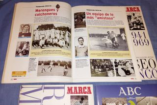 Real Madrid 4 albumes de cromos