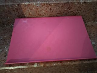 Soporte para ordenador y libros IKEA