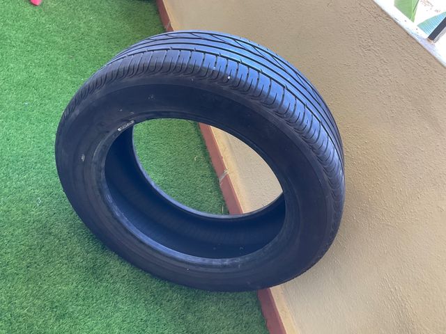 Neumático runflat firestone