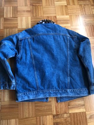 Chaqueta vaquera levi’s! 