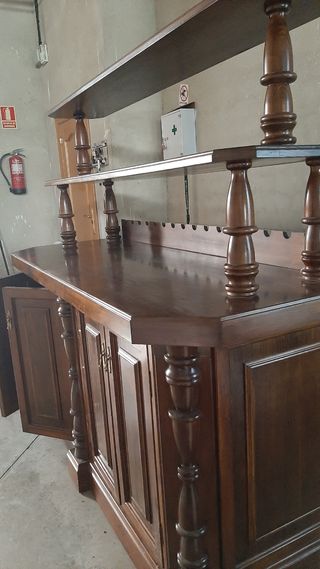 MUEBLE EXPOSITOR VINOS Y DERIVADOS