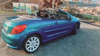 Peugeot 207, año  2008.