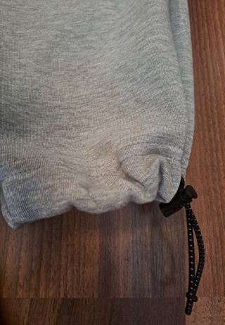 Nike Tech Fleece gris