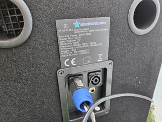 Equipo musica con mesa mezclas